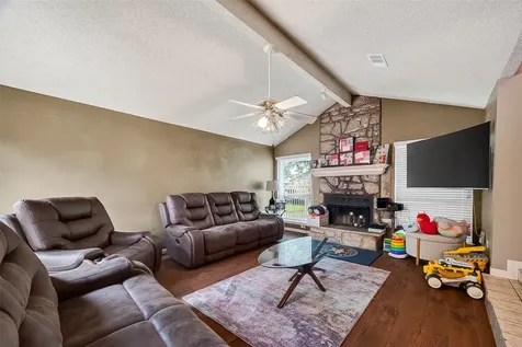 12811 Hidden Castle Drive Houston TX 77015