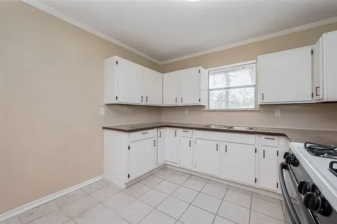 14 Veronica Lane Huntsville TX 77340