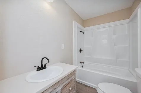 14 Veronica Lane Huntsville TX 77340