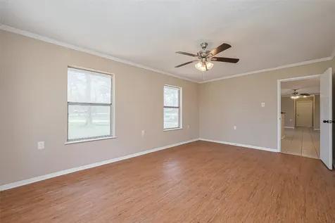 14 Veronica Lane Huntsville TX 77340