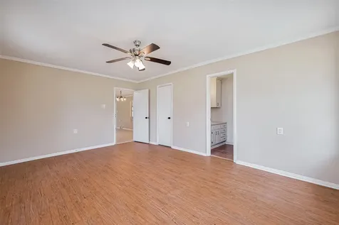 14 Veronica Lane Huntsville TX 77340