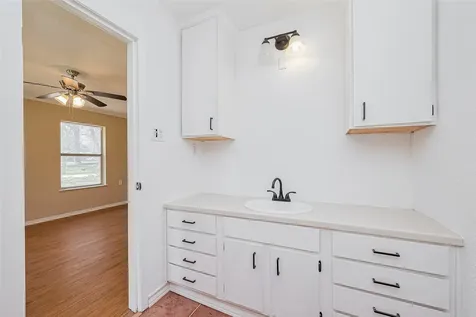14 Veronica Lane Huntsville TX 77340