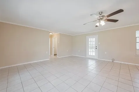 14 Veronica Lane Huntsville TX 77340