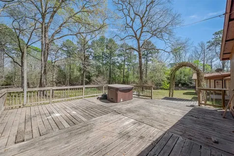 14 Veronica Lane Huntsville TX 77340