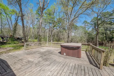 14 Veronica Lane Huntsville TX 77340