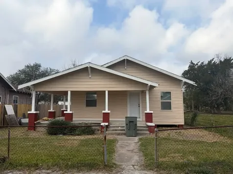 2015 11th Street Port Arthur TX 77640