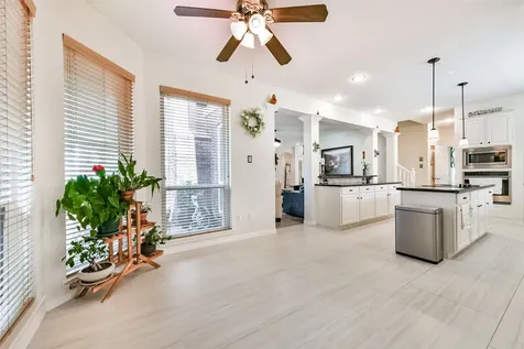 4302 Island Hills Drive Houston TX 77059