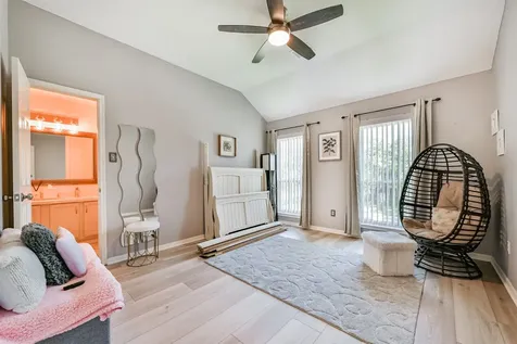 4302 Island Hills Drive Houston TX 77059