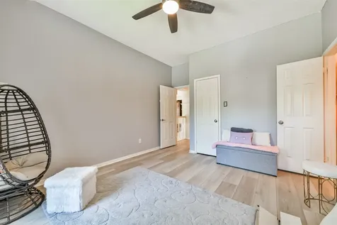 4302 Island Hills Drive Houston TX 77059