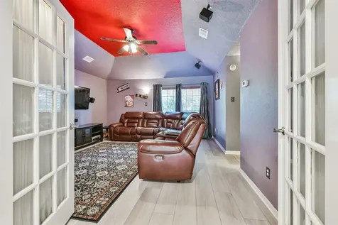 4302 Island Hills Drive Houston TX 77059
