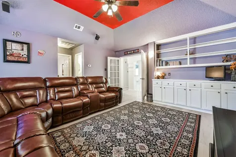 4302 Island Hills Drive Houston TX 77059