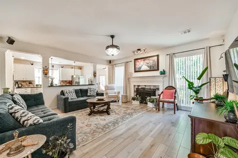 4302 Island Hills Drive Houston TX 77059