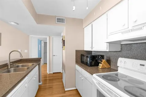 12500 Melville Drive 345d Montgomery TX 77356