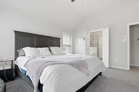 5047 Aspen Orchard Drive Houston TX 77066