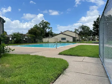 12783 Leader Street Houston TX 77072