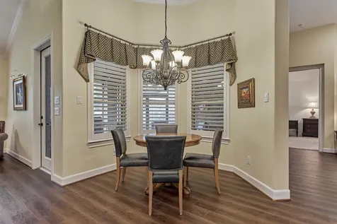 11 S Sandbells Park Lane Montgomery TX 77316
