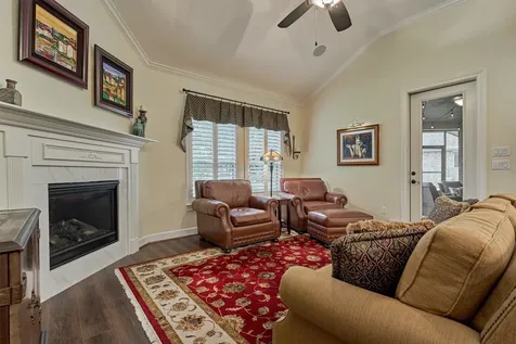 11 S Sandbells Park Lane Montgomery TX 77316
