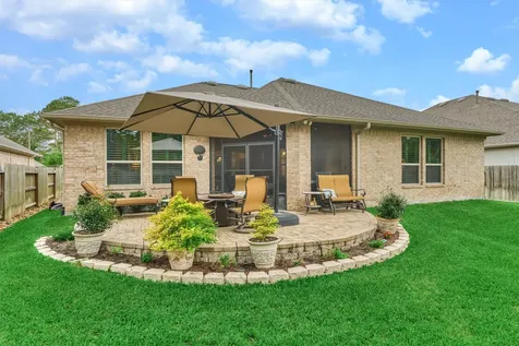 11 S Sandbells Park Lane Montgomery TX 77316