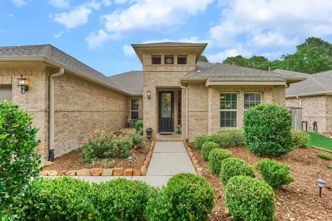 11 S Sandbells Park Lane Montgomery TX 77316
