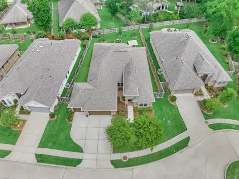 11 S Sandbells Park Lane Montgomery TX 77316
