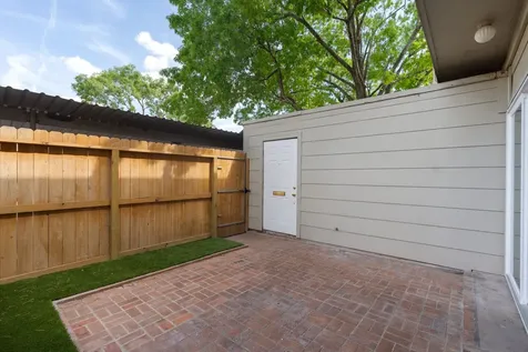 14715 Barryknoll Lane 132 Houston TX 77079
