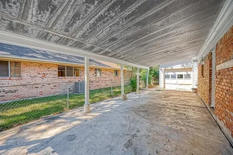 211 Loon River Drive Houston TX 77336