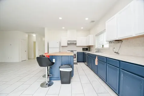 9641 Weldridge Drive Sugar Land TX 77498