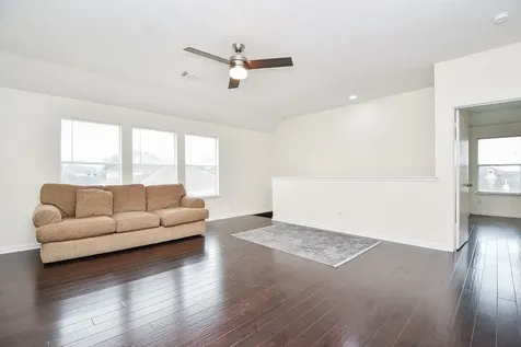 9641 Weldridge Drive Sugar Land TX 77498