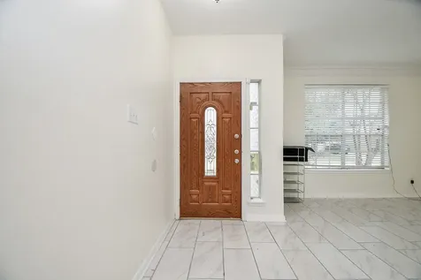 9641 Weldridge Drive Sugar Land TX 77498