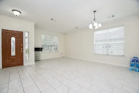 9641 Weldridge Drive Sugar Land TX 77498