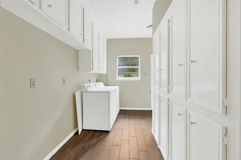 13702 Barons Bridge Drive Houston TX 77069