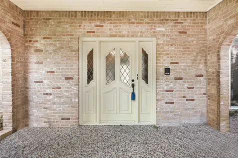 13702 Barons Bridge Drive Houston TX 77069