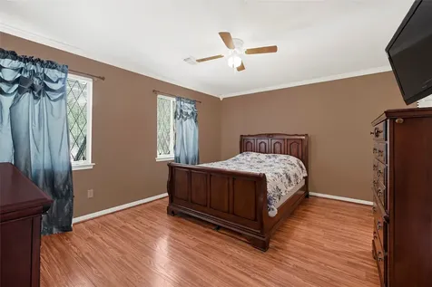 13702 Barons Bridge Drive Houston TX 77069