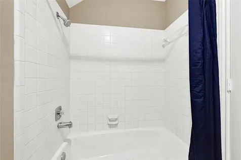 13702 Barons Bridge Drive Houston TX 77069