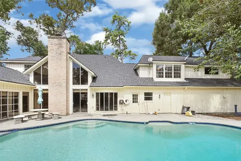 13702 Barons Bridge Drive Houston TX 77069