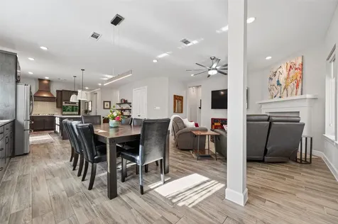 411 Callery Pear Court Conroe TX 77304