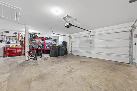 411 Callery Pear Court Conroe TX 77304