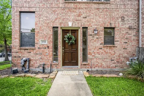 2719 La Branch Street Houston TX 77004