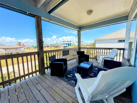 12930 Buccaneer Parkway Freeport TX 77541