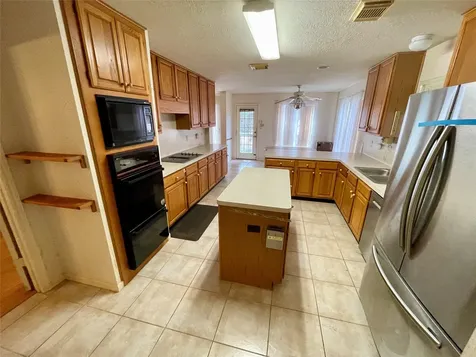 6735 Coral Ridge Road Houston TX 77069