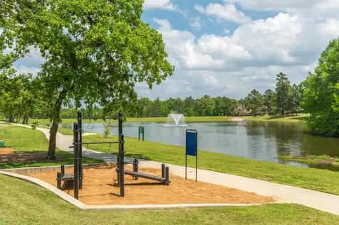 111 Pheasant Run Drive Conroe TX 77384