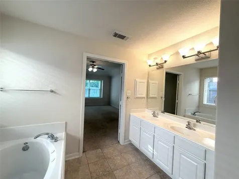 21411 Venture Park Drive Richmond TX 77406