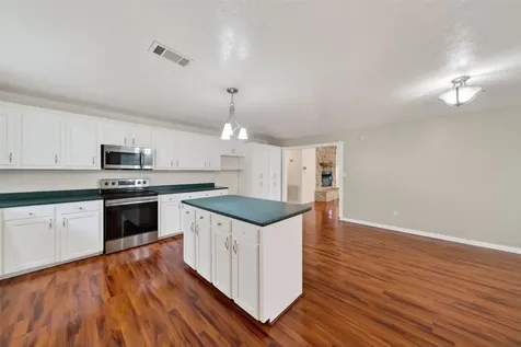 365 County Road 4013 Dayton TX 77535