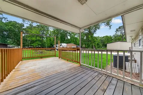 365 County Road 4013 Dayton TX 77535