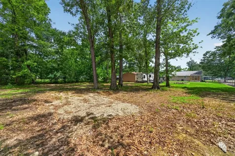 365 County Road 4013 Dayton TX 77535