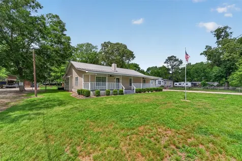 365 County Road 4013 Dayton TX 77535