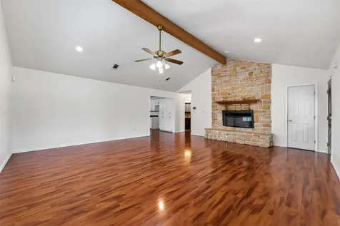 365 County Road 4013 Dayton TX 77535
