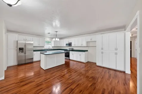 365 County Road 4013 Dayton TX 77535