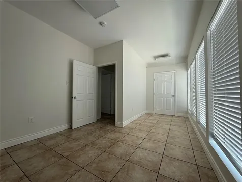 2724 Crossview Drive 201 Houston TX 77063