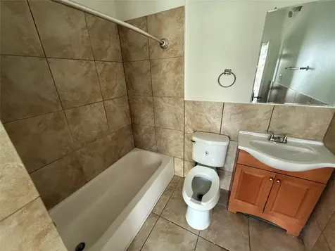 2724 Crossview Drive 201 Houston TX 77063